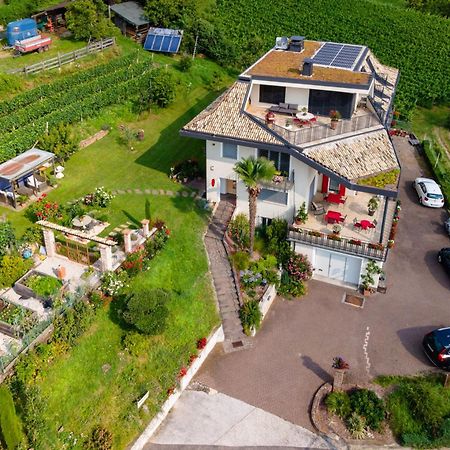 Haus Tirol Apartment Caldaro Luaran gambar