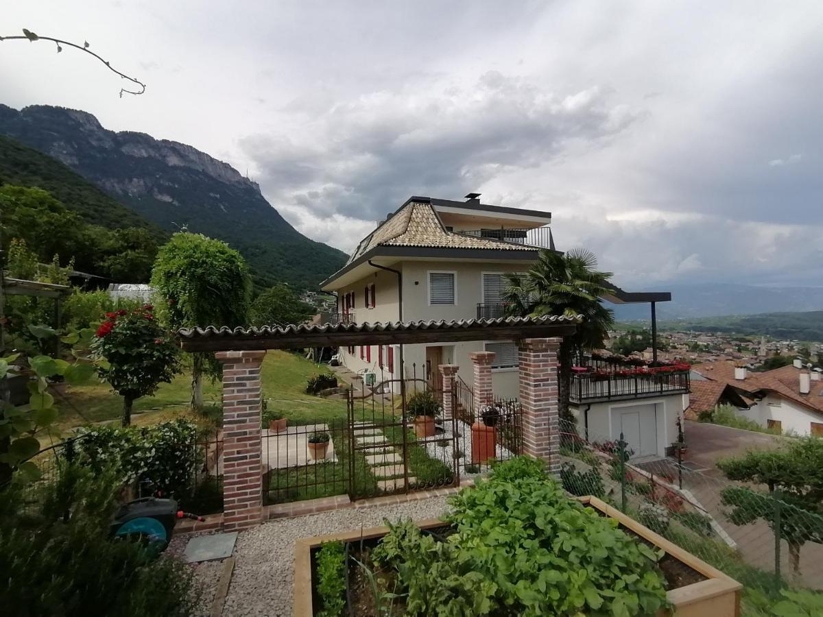 Haus Tirol Apartment Caldaro Luaran gambar